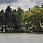To-part Panzio * Koszeg