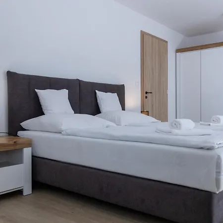 Apartament To-part Panzio *